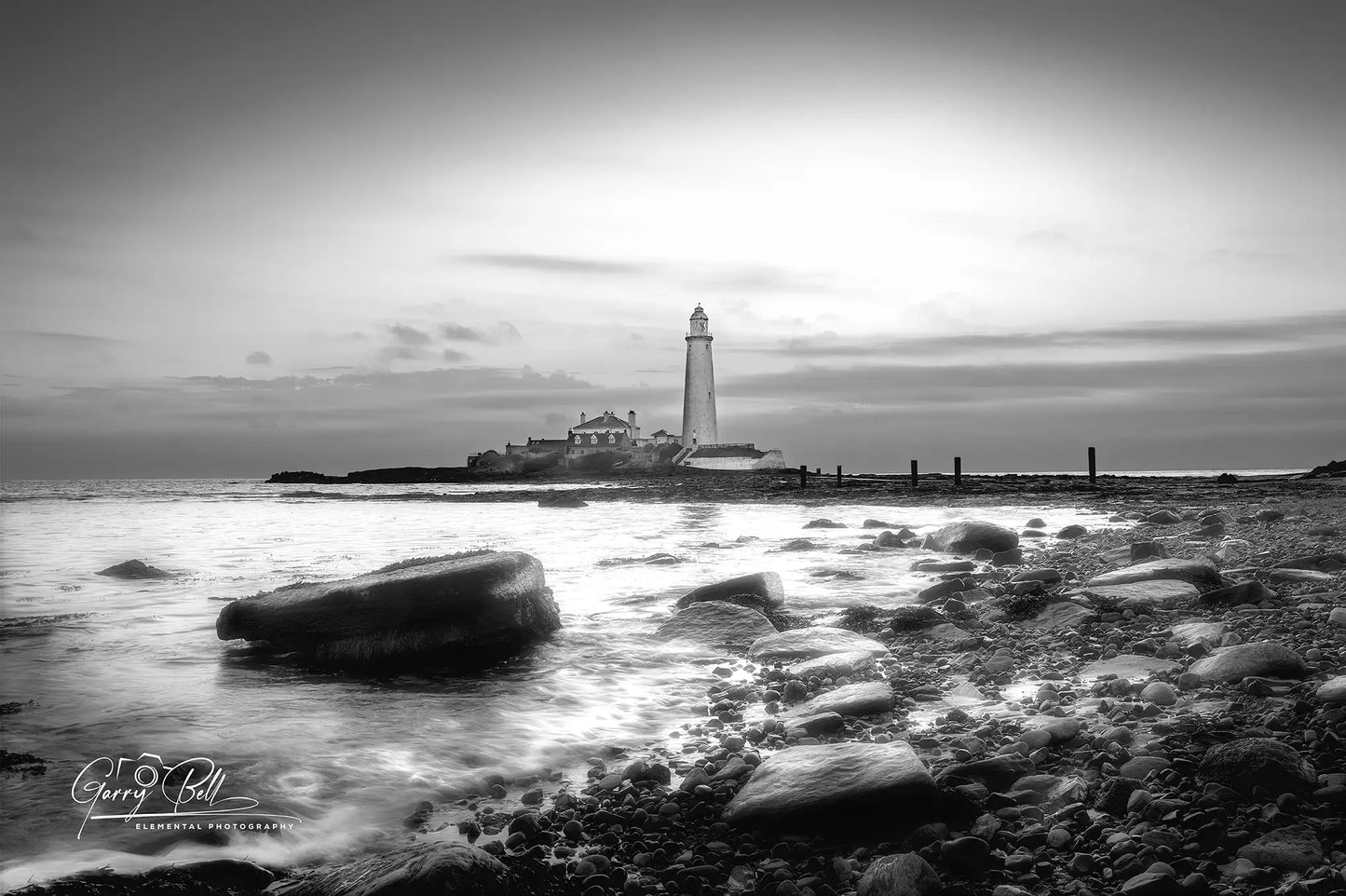 St Mary's Pebbles Black & White
